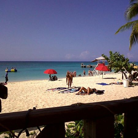 Ocean View Montego Bay Apartment Exterior photo